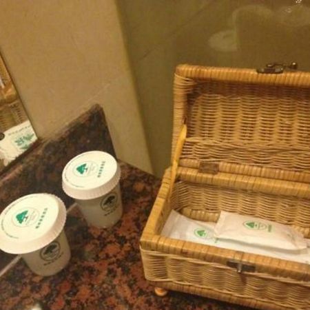Greentree Inn Shanghai Hongqiao Metro Station Express Hotel Luaran gambar